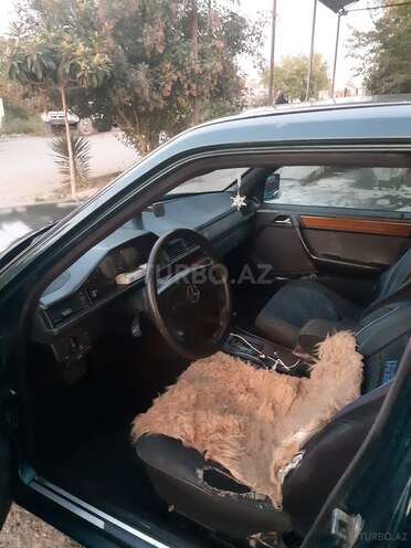 Mercedes E 220 1995, 555,000 km - 2.2 l - Bakı