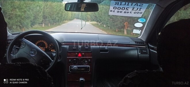 Mercedes E 200 2000, 294,000 km - 2.0 l - Ağdaş