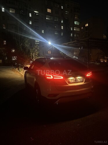 Hyundai Santa Fe 2016, 175,000 km - 2.0 l - Sumqayıt