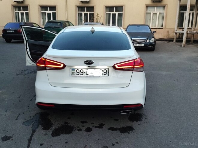 Kia Cerato 2017, 105,000 km - 2.0 l - Bakı