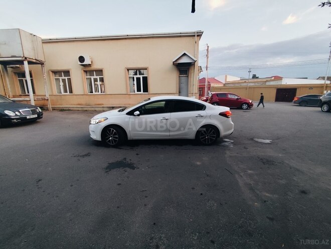 Kia Cerato 2017, 105,000 km - 2.0 l - Bakı