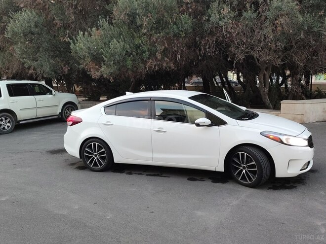 Kia Cerato 2017, 105,000 km - 2.0 l - Bakı