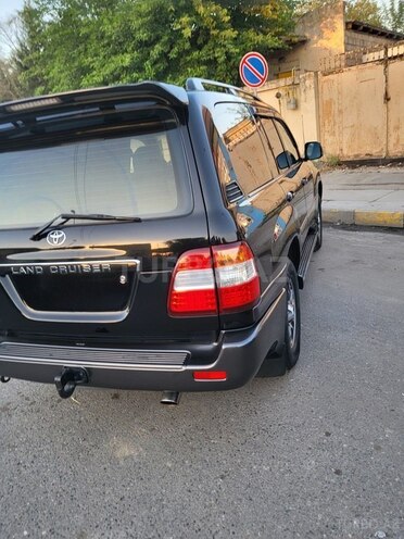 Toyota Land Cruiser 1999, 333,000 km - 4.7 l - Sabirabad