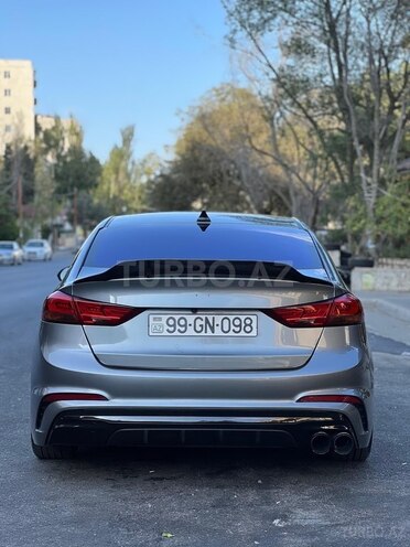 Hyundai Elantra 2018, 128,748 km - 1.6 l - Bakı