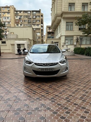 Hyundai Elantra 2015, 225,308 km - 1.8 л - Bakı