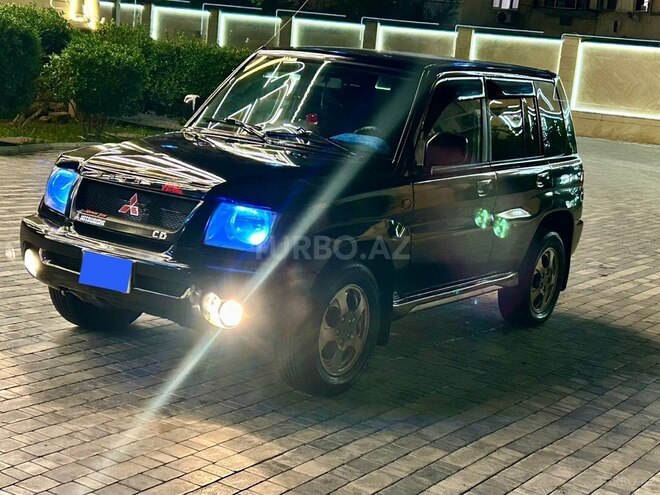 Mitsubishi Pajero io 2000, 250,000 km - 2.0 l - Bakı