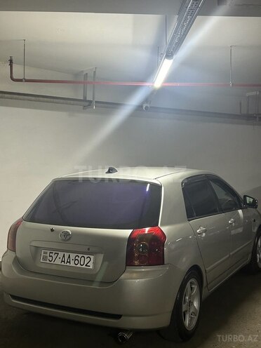Toyota Corolla 2006, 270,000 km - 1.4 л - Gəncə