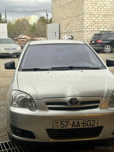 Toyota Corolla 2006, 270,000 km - 1.4 л - Gəncə