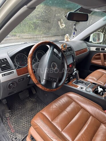Volkswagen Touareg 2006, 179,000 km - 3.2 l - Bakı