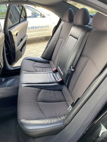 Mercedes E 240 2004, 206,000 km - 2.6 л - Bakı