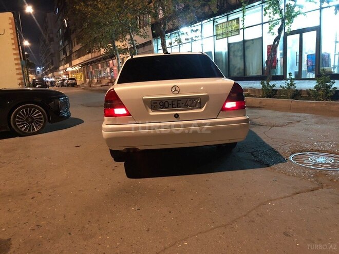 Mercedes C 200 1994, 440,000 km - 2.0 l - Bakı