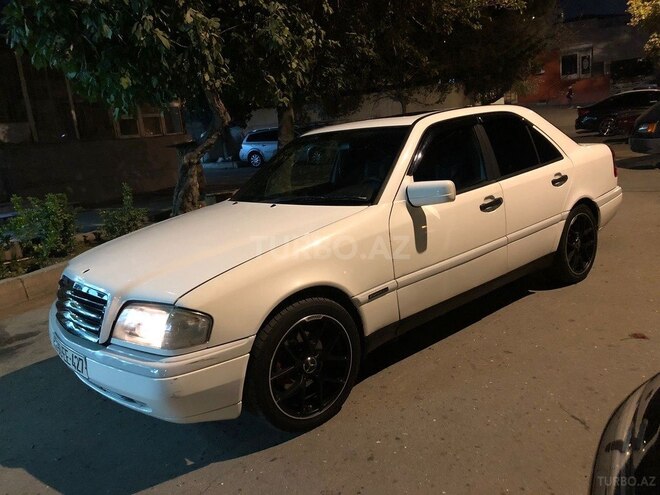 Mercedes C 200 1994, 440,000 km - 2.0 l - Bakı
