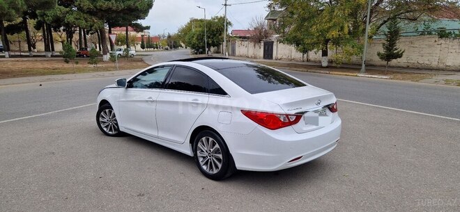 Hyundai Sonata 2013, 196,000 km - 2.0 l - Sumqayıt