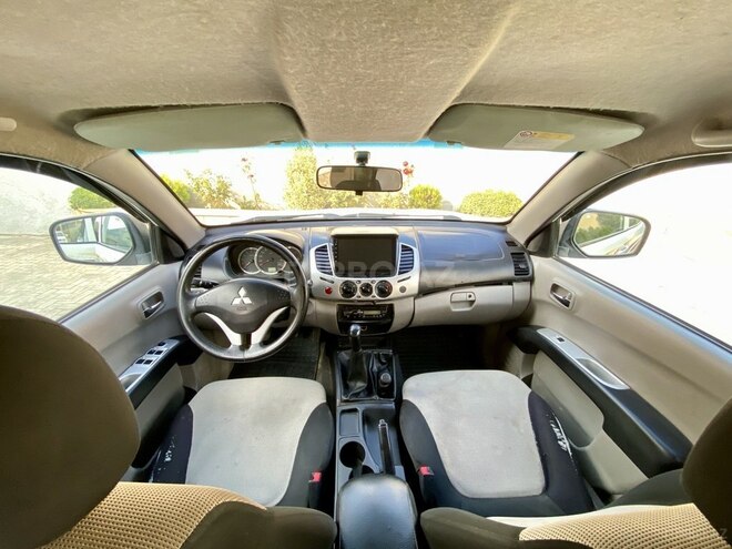 Mitsubishi L200 2014, 246,200 km - 2.5 l - Bakı