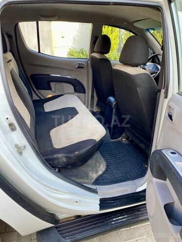 Mitsubishi L200 2014, 246,200 km - 2.5 l - Bakı