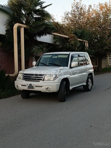 Mitsubishi Pajero io 2004, 390,000 km - 2.0 л - Quba
