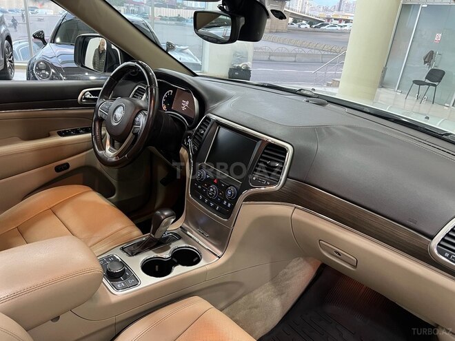 Jeep Grand Cherokee 2016, 199,000 km - 3.0 л - Bakı