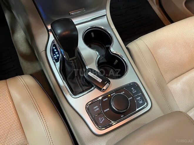 Jeep Grand Cherokee 2016, 199,000 km - 3.0 л - Bakı