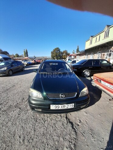 Opel Astra 1999, 25,000 km - 1.8 l - Qax