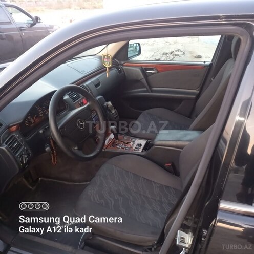Mercedes E 280 1998, 313,150 km - 2.8 l - Xızı