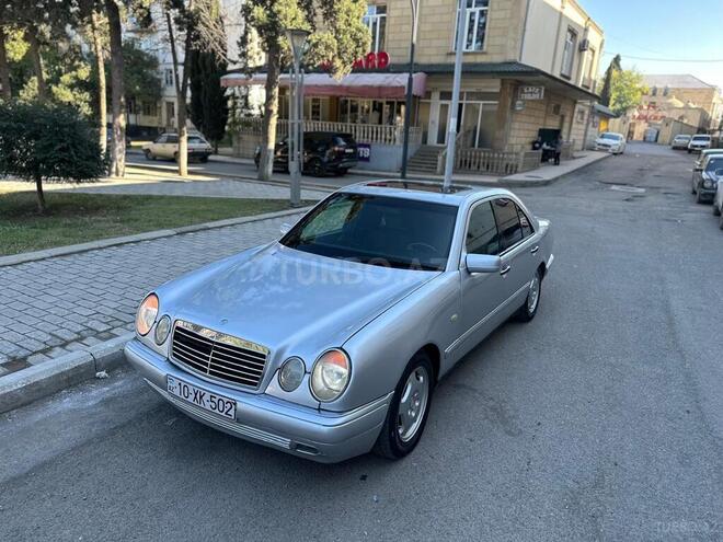 Mercedes E 240 1998, 321,000 km - 2.4 л - Gəncə