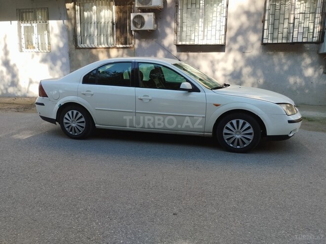 Ford Mondeo 2001, 200,000 km - 2.0 l - Bakı