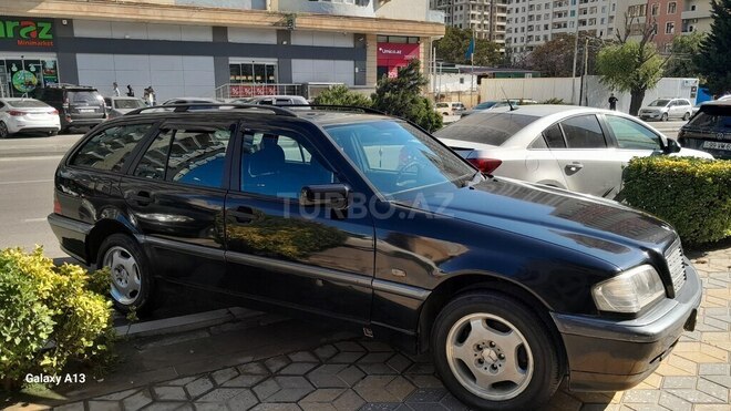 Mercedes C 180 1997, 358,000 km - 1.8 л - Bakı