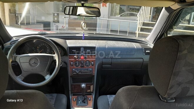 Mercedes C 180 1997, 358,000 km - 1.8 л - Bakı