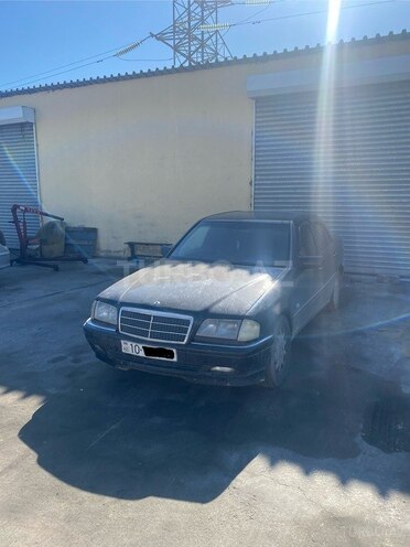 Mercedes C 250 1997, 333,995 km - 2.5 л - Sumqayıt