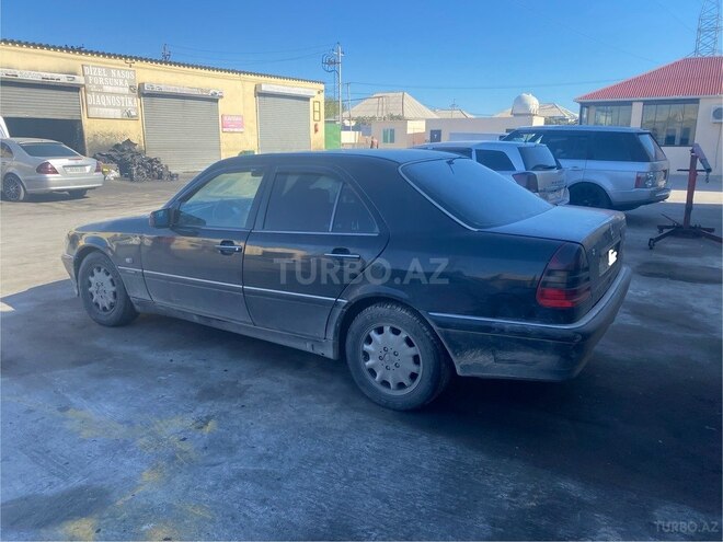 Mercedes C 250 1997, 333,995 km - 2.5 л - Sumqayıt