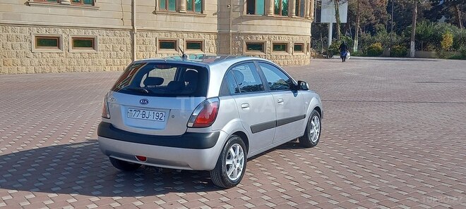 Kia Rio 2008, 189,087 km - 1.4 л - Şirvan