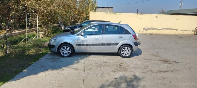 Kia Rio 2008, 189,087 km - 1.4 л - Şirvan