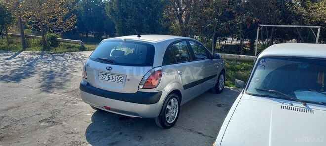 Kia Rio 2008, 189,087 km - 1.4 л - Şirvan