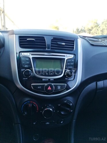 Hyundai Accent 2013, 189,235 km - 1.4 l - Bakı