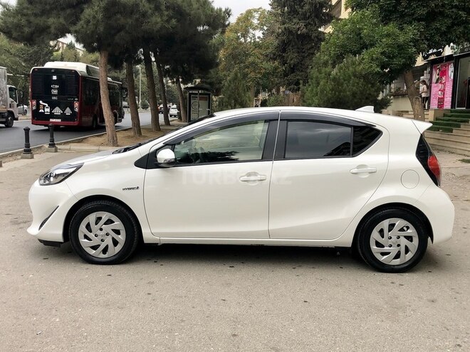 Toyota Aqua 2017, 66,000 km - 1.5 l - Bakı