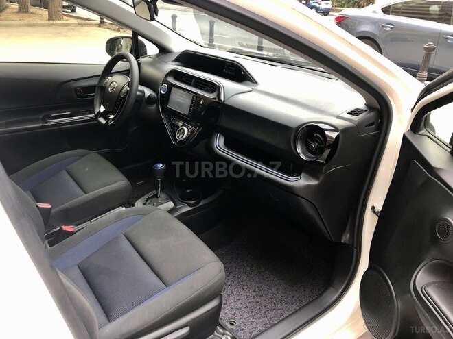 Toyota Aqua 2017, 66,000 km - 1.5 l - Bakı