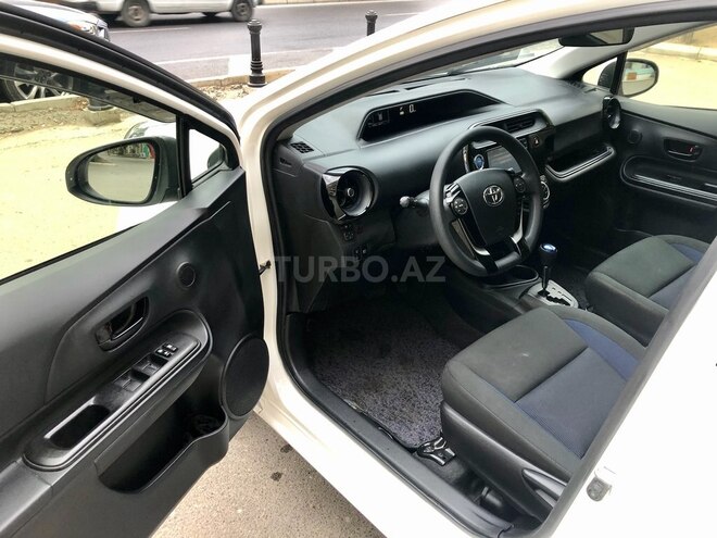 Toyota Aqua 2017, 66,000 km - 1.5 l - Bakı