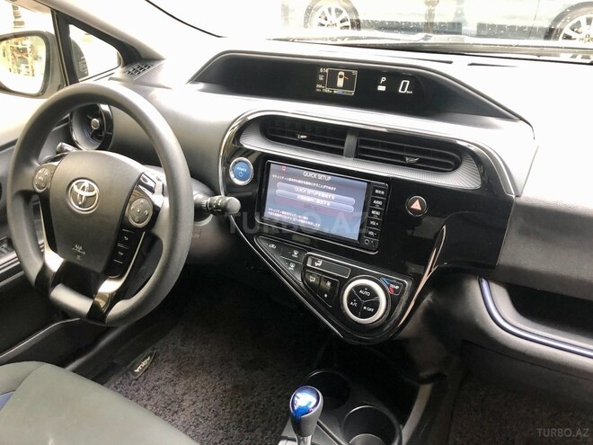 Toyota Aqua 2017, 66,000 km - 1.5 l - Bakı