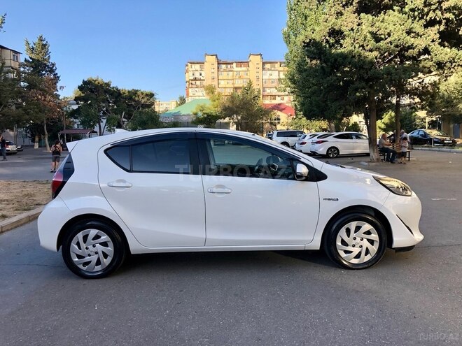 Toyota Aqua 2017, 85,000 km - 1.5 l - Bakı