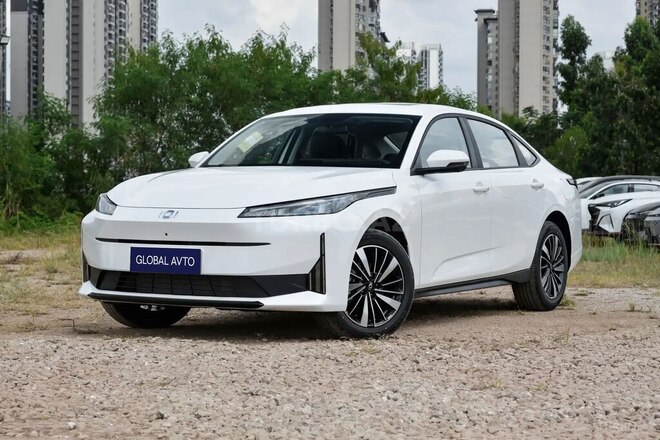 Changan Qiyuan A05-2