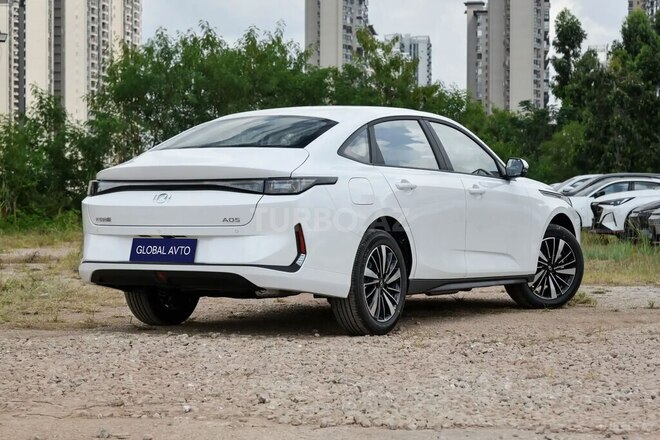Changan Qiyuan A05-7