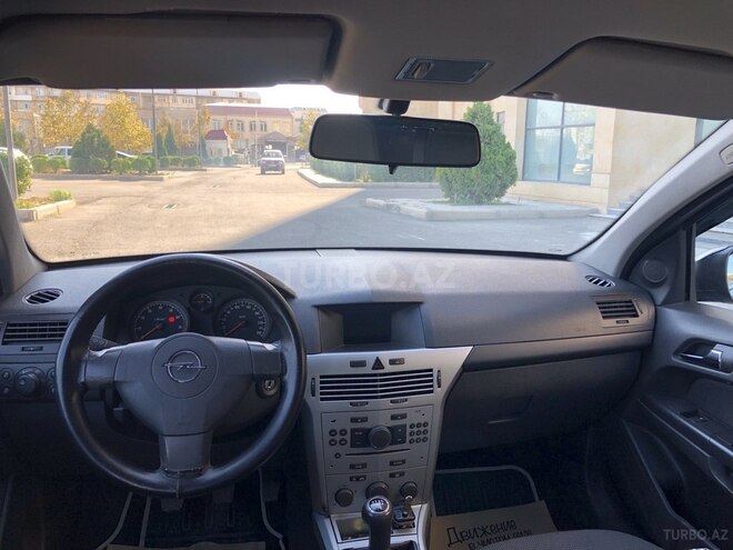 Opel Astra 2009, 185,689 km - 1.4 l - Gəncə