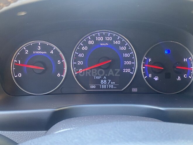 Hyundai Santa Fe 2009, 188,000 km - 2.0 l - Zərdab