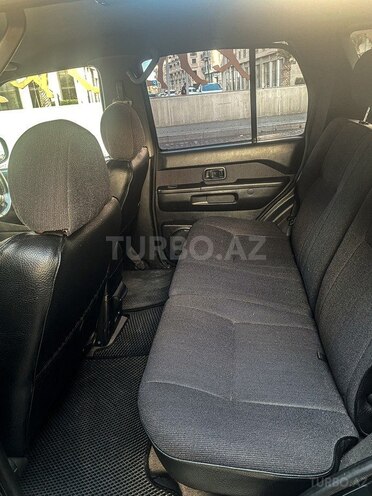 Nissan Pathfinder 2002, 342,000 km - 3.3 l - Bakı