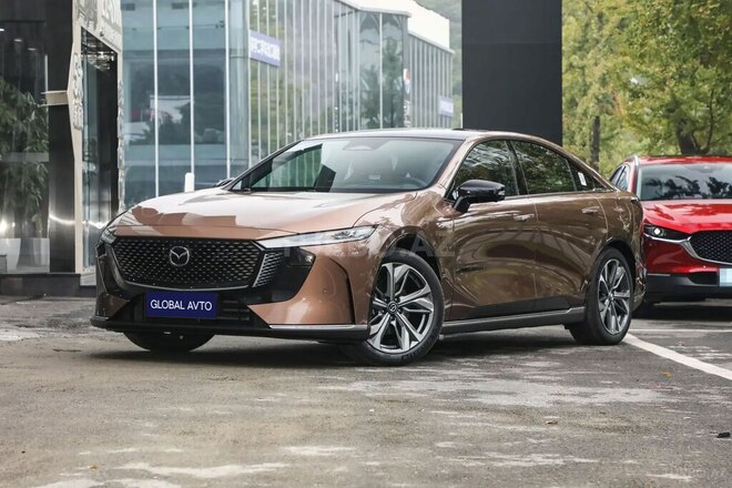 Mazda EZ-6-2