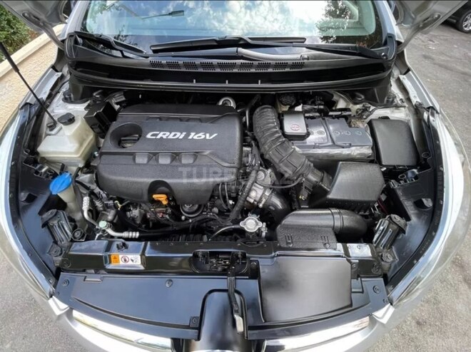 Hyundai Avante 2015, 280,000 km - 1.6 л - Bakı