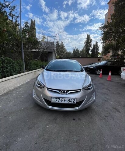 Hyundai Avante 2015, 280,000 km - 1.6 л - Bakı