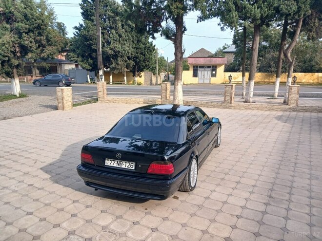 BMW 735 1996, 530,000 km - 3.5 l - Lənkəran