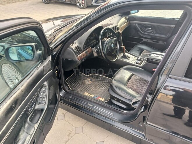 BMW 735 1996, 530,000 km - 3.5 l - Lənkəran