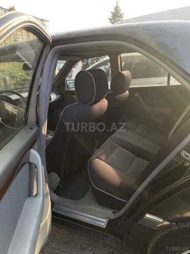 Mercedes C 200 1994, 393,467 km - 2.0 l - Bakı